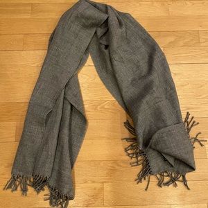 Aritzia Sunday Best Coco Scarf